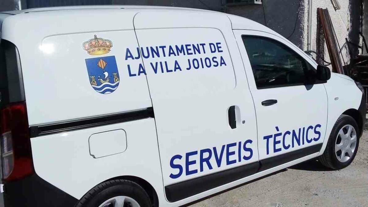 La Vila · Servicios Técnicos adquiere un nuevo vehículo para labores municipales 