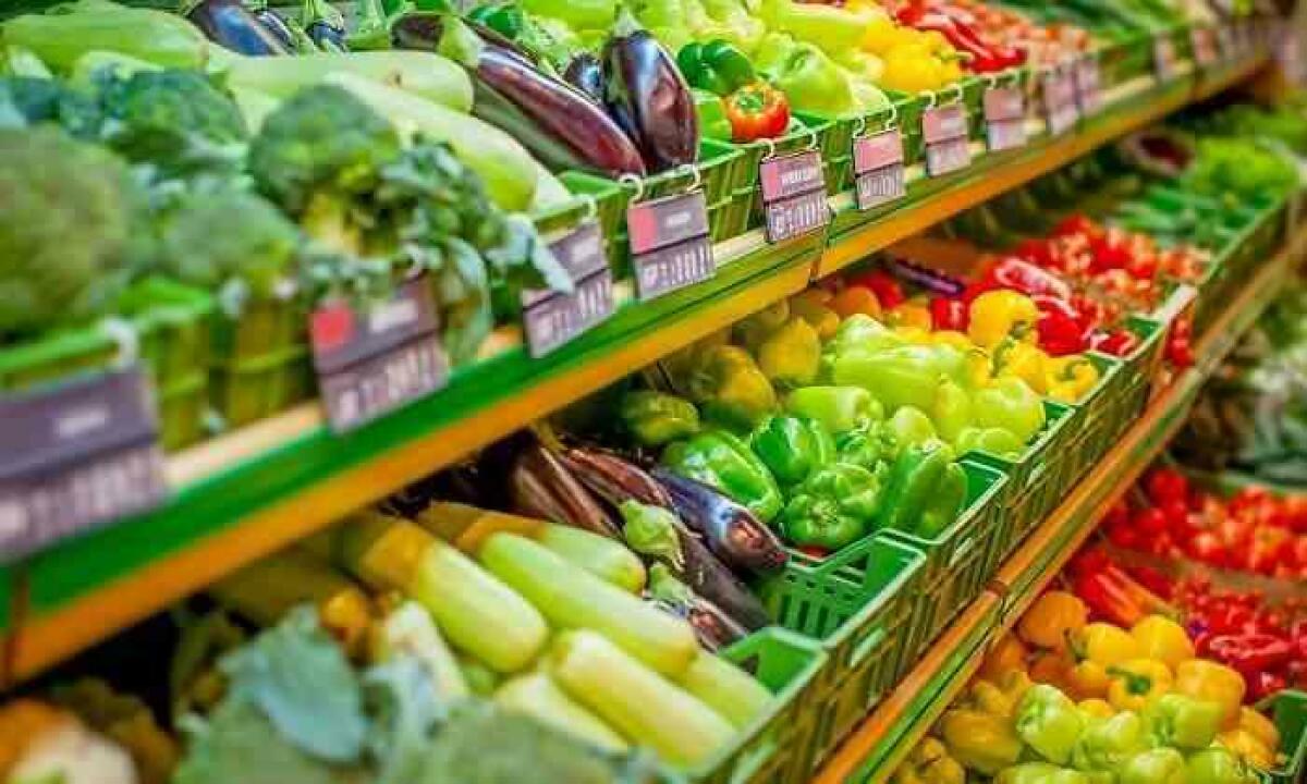 El precio de los alimentos se multiplica ya por cinco del campo al supermercado, la mayor diferencia desde 2014