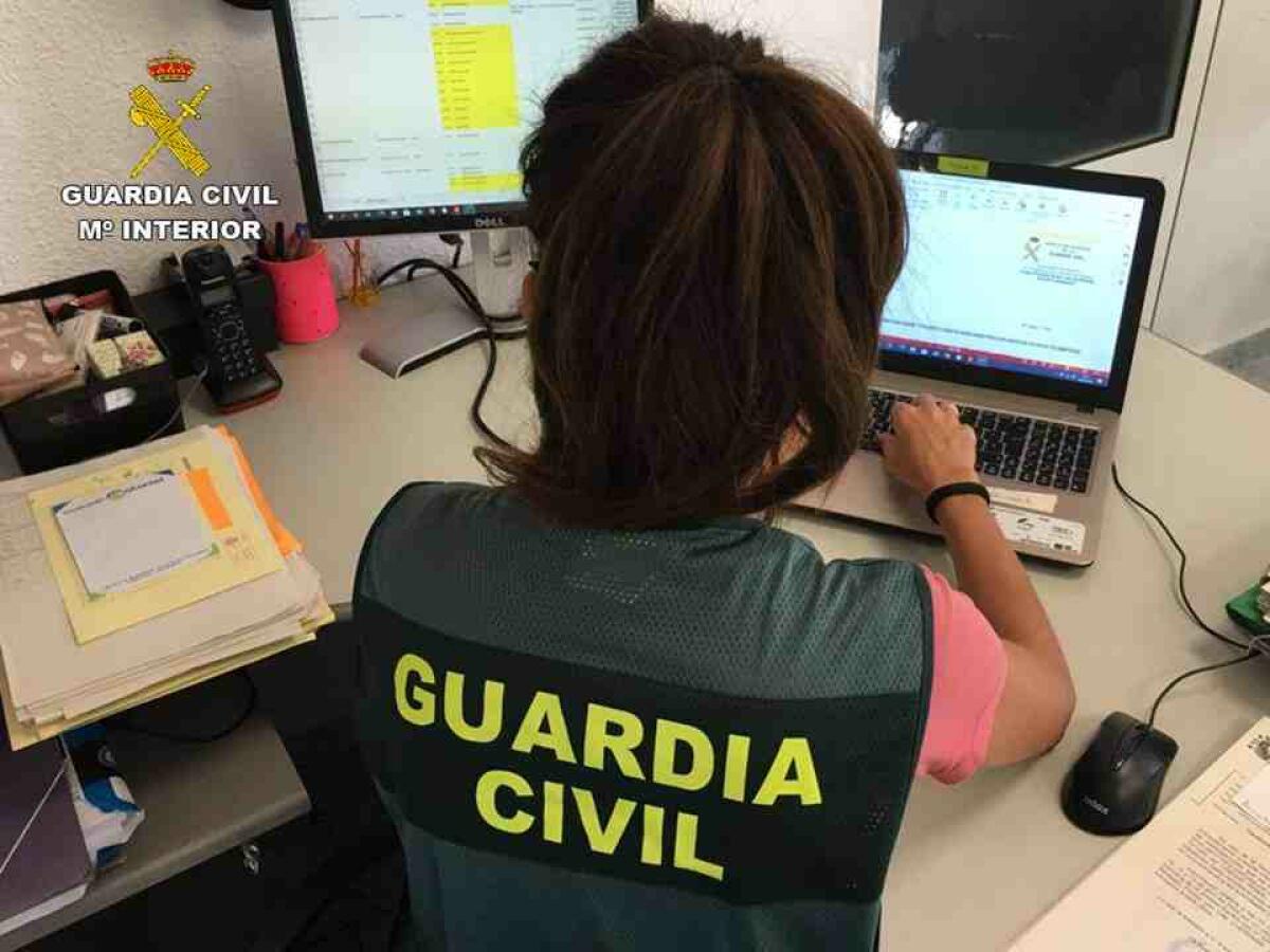 La Guardia Civil esclarece 20 estafas cometidas con el método de phising bancario