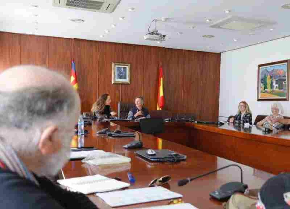 Alfaz · La concejalía de residentes retoma las reuniones de coordinación con las asociaciones