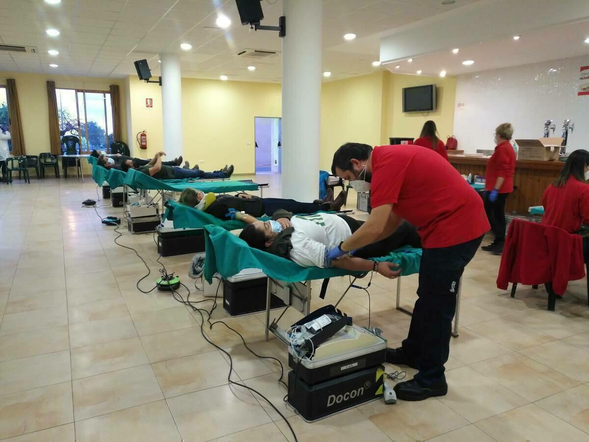 44 personas donaron sangre ayer en el Cirer