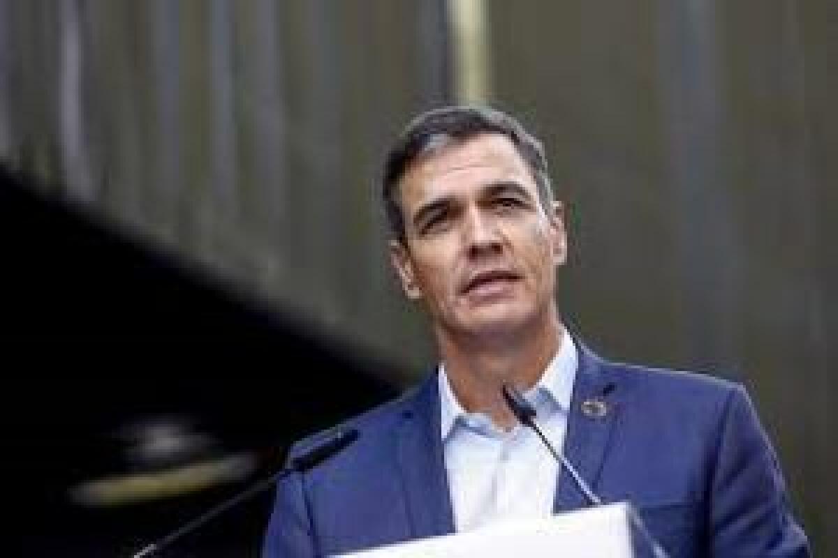 El letrado de las Cortes cercena el plan de Sánchez para prorrogar la legislatura y pone fecha a las elecciones