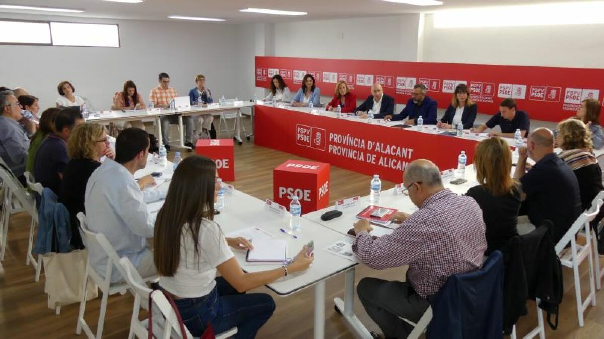 El PSOE provincial respalda a los regantes y agricultores alicantinos en la defensa del Trasvase Tajo-Segura “que es irrenunciable”