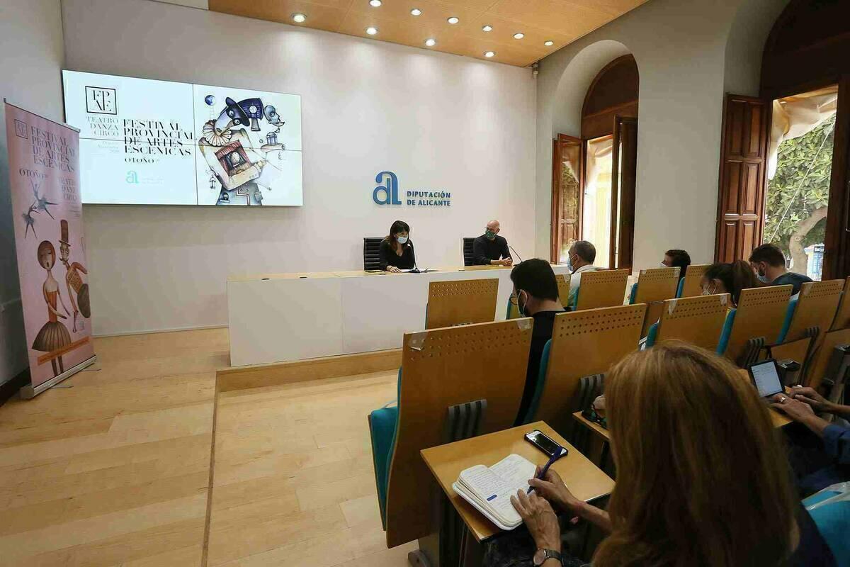 El primer Festival de Artes Escénicas de la Diputación distribuye 280.000 euros para paliar los efectos de la crisis en la cultura