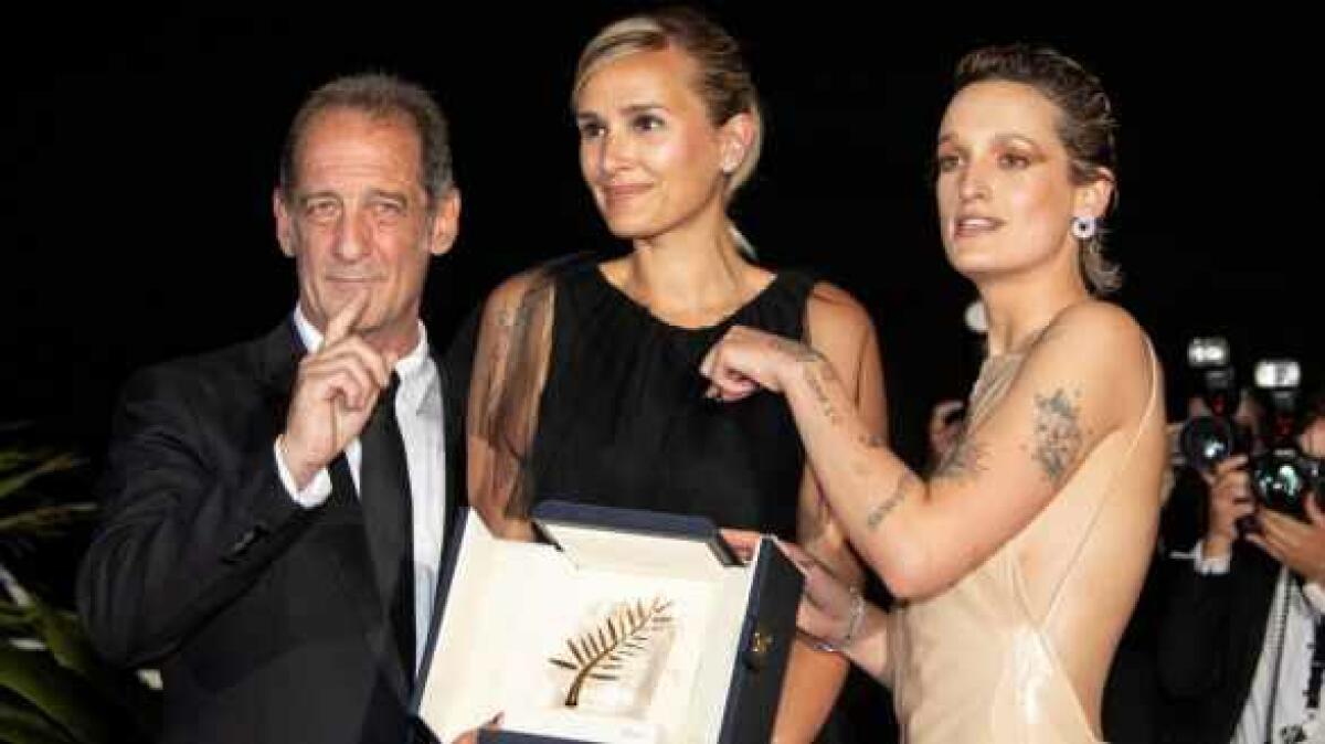 Titane se lleva la Palma de Oro de Cannes en una edición marcada por la Covid