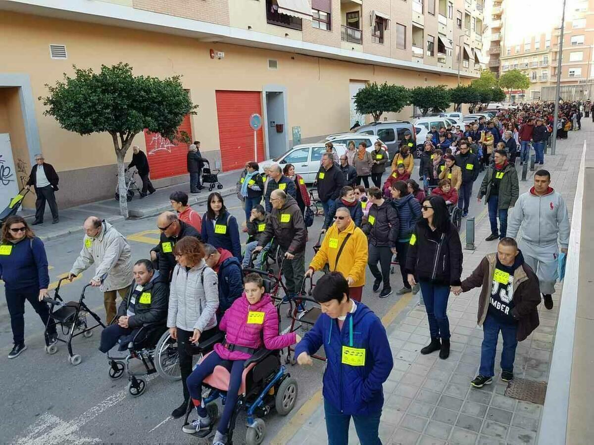 Villajoyosa celebra el Día Internacional de las Personas con Discapacidad con una marcha urbana