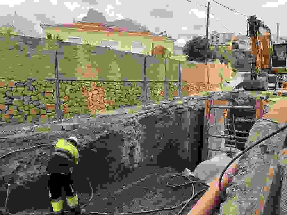 Finestrat · Las obras de canalización de pluviales en la Partida Cantereria paran hasta el 19 de agosto para evitar molestias a los vecinos