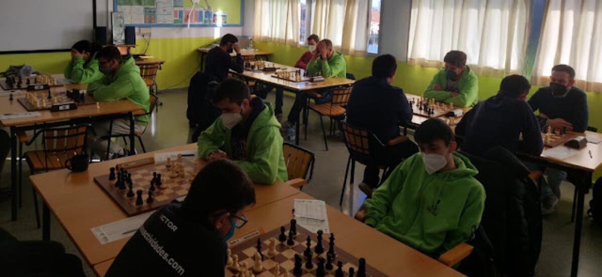 En ajedrez derrota del Alfaz y victoria de la Vila