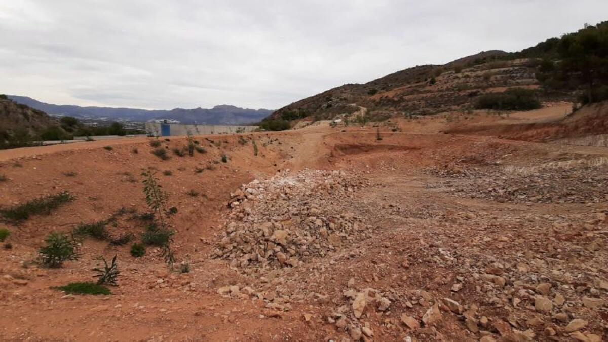 El alcalde lamenta que Conselleria mantenga bloqueada la balsa de riego en Serra Gelada para almacenar agua depurada