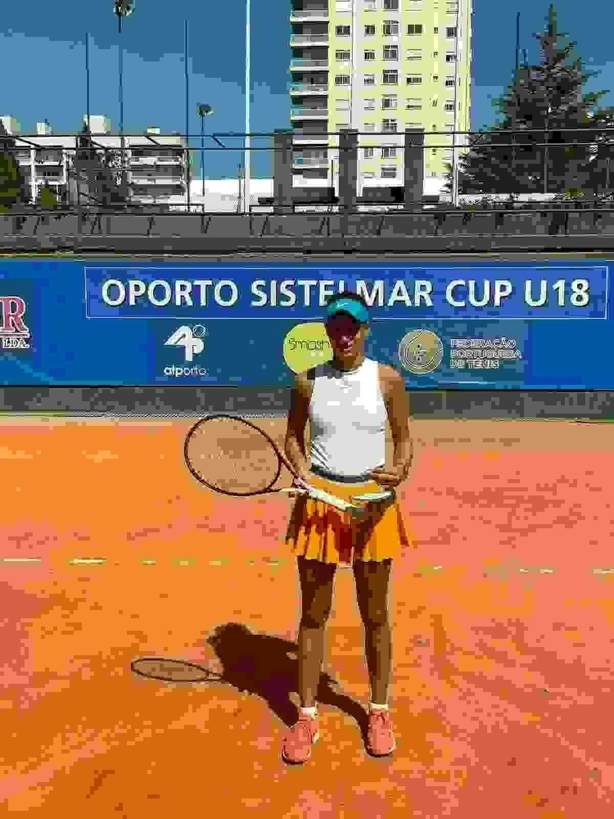 Lucía Llinares gana un torneo internacional sub 18 en Portugal
