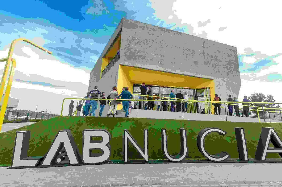 La votación para elegir “Lab_Nucia” como  Mejor Edificio Público del año finaliza hoy.